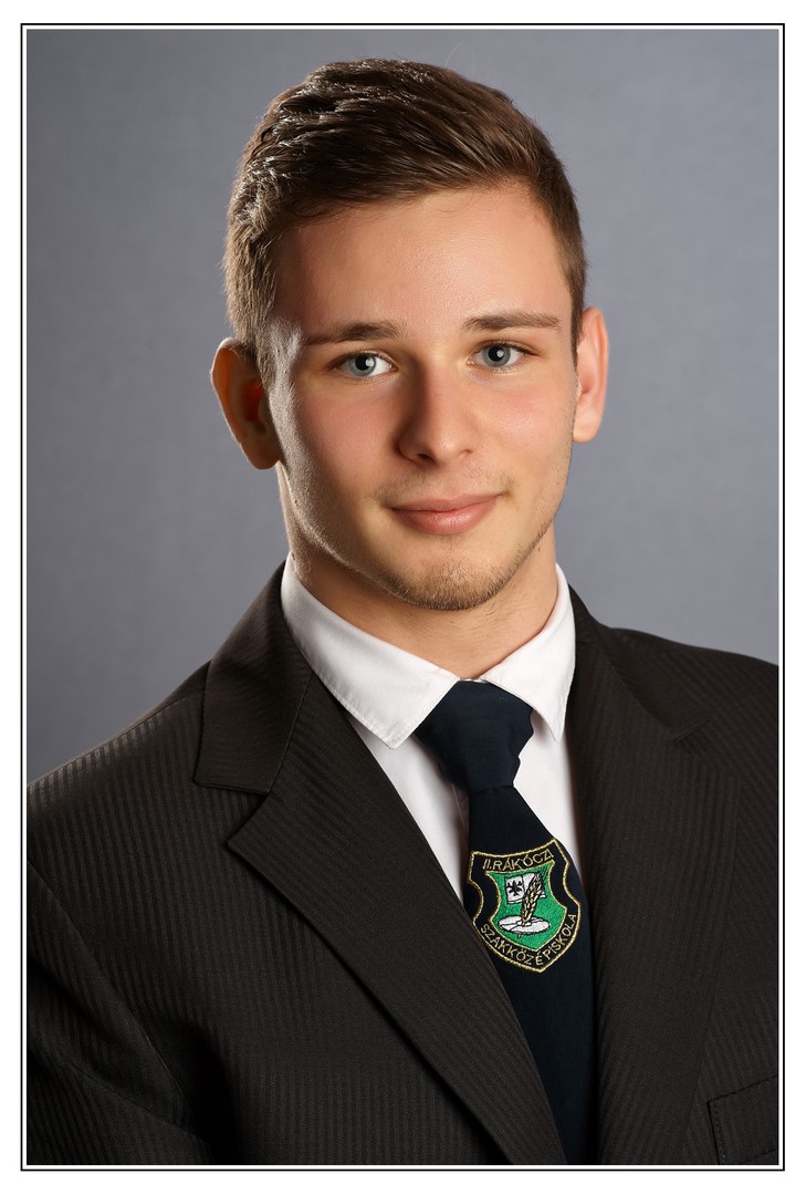 KT16 SchnurleinHenrik