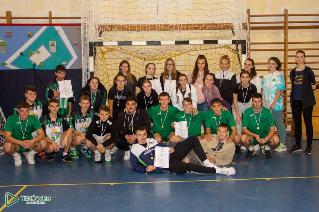 meglepetes22 53